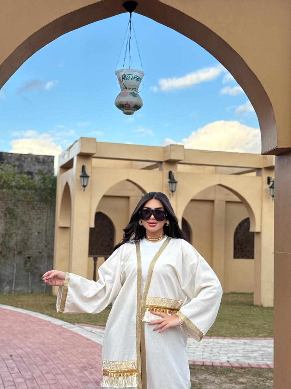 CREAMY KAFTAN