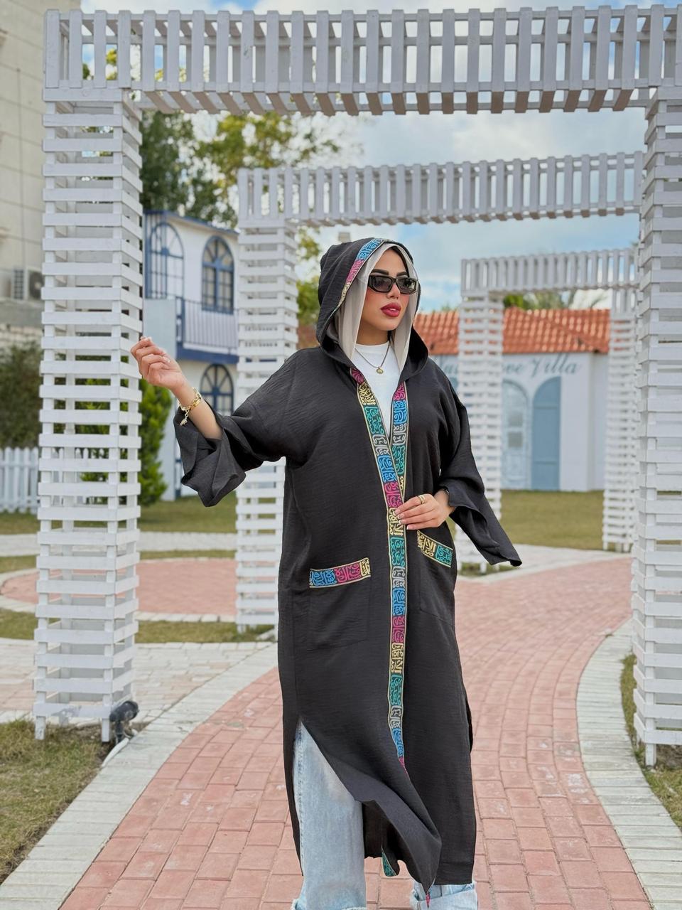 COLORFUL BLACK KAFTAN