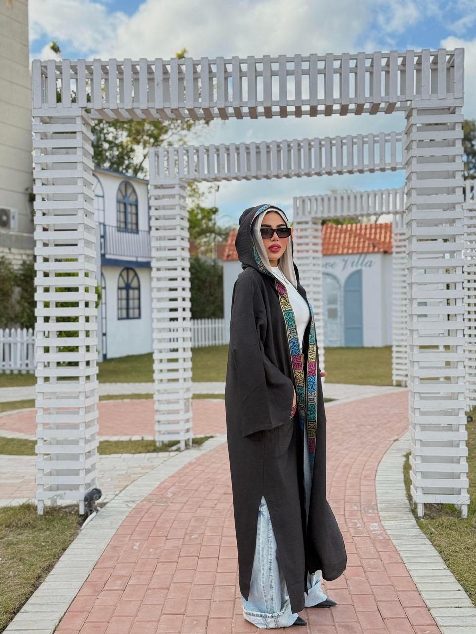 COLORFUL BLACK KAFTAN